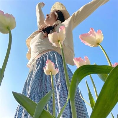 双面千金洛莞莞海报